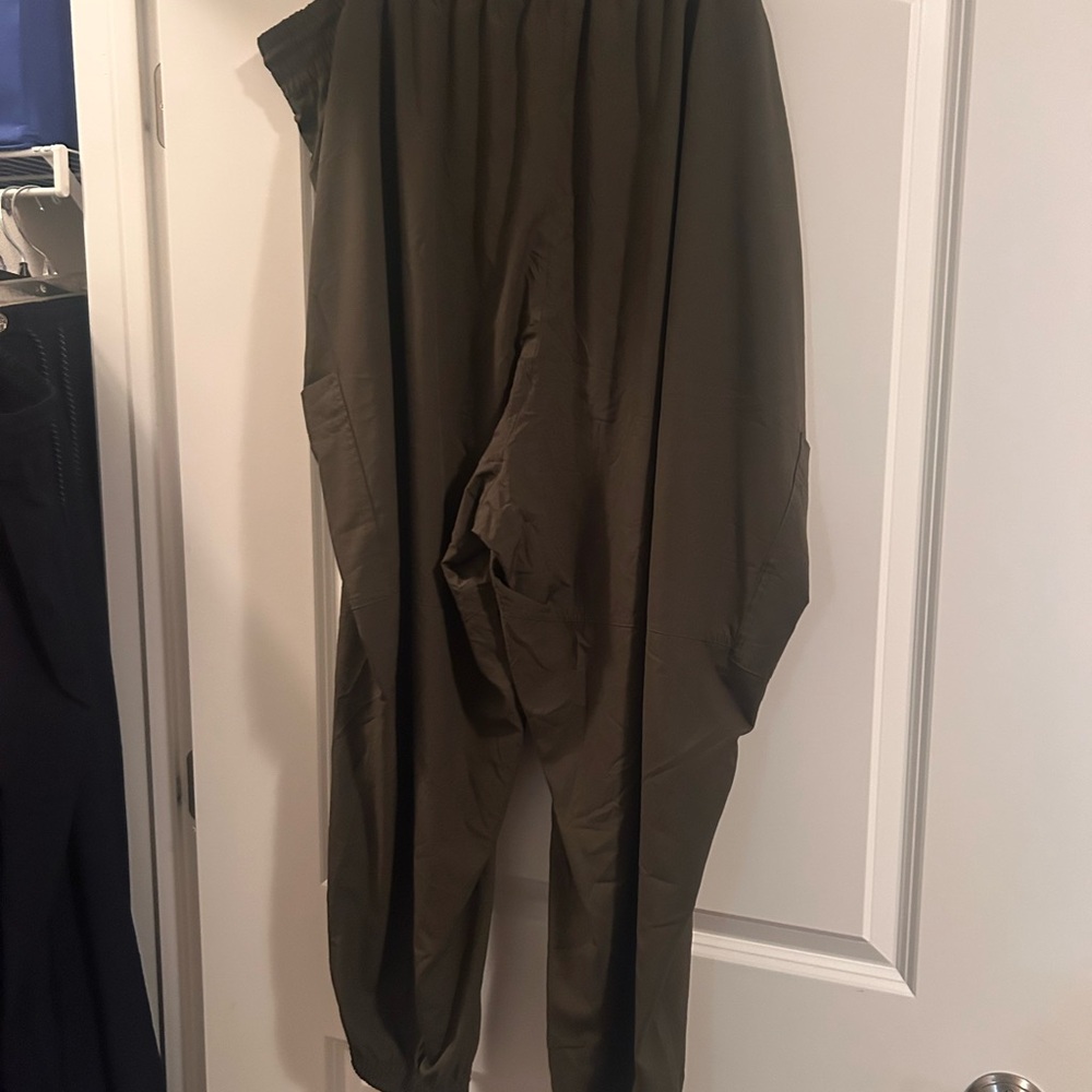 Old Navy Stretch Tech Olive Green Joggers